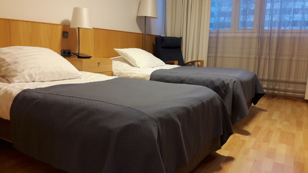 Economy Hotel Savonia Куопіо Екстер'єр фото